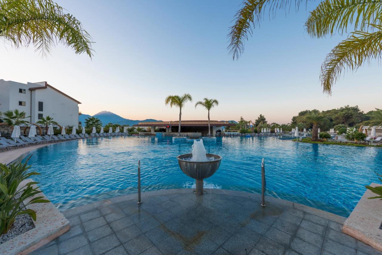 Akra Fethiye Tui Blue Sensatori Hotel Exterior foto